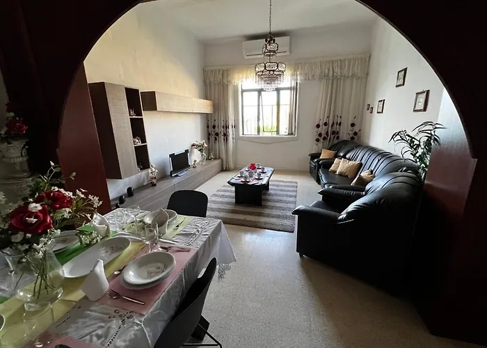 Superb 3 Bedroom Apartment In Valletta