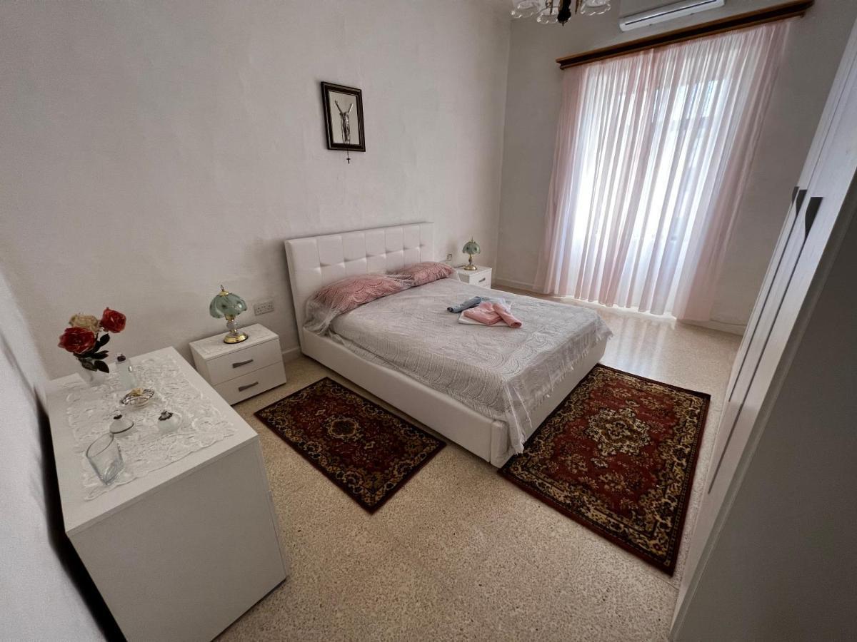 Superb 3 Bedroom In Appartement Valletta